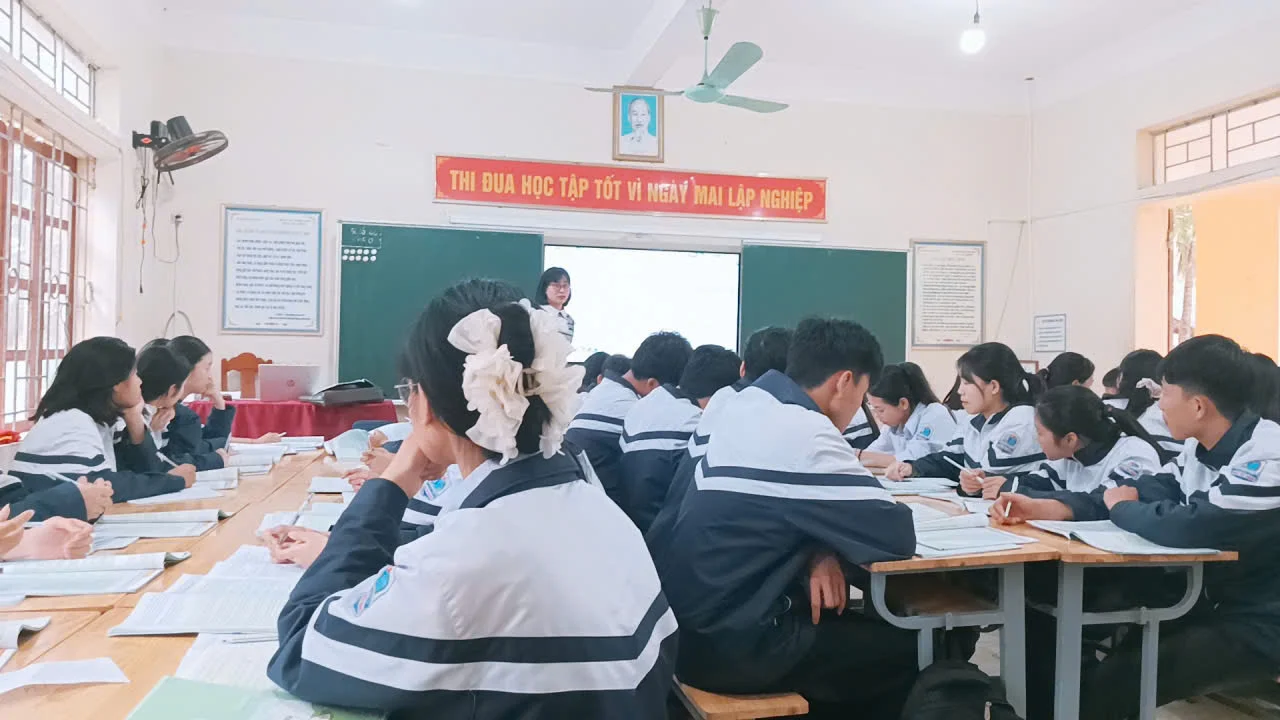 z7616290860035-99926971efee2bc82ba0bbaea7f6ad8a-1